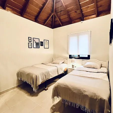 Casa *